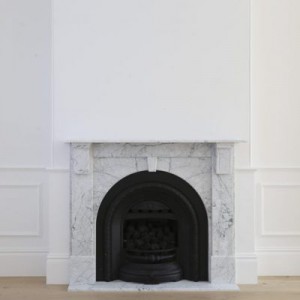 carrara marble fireplace mantle 400x400 1