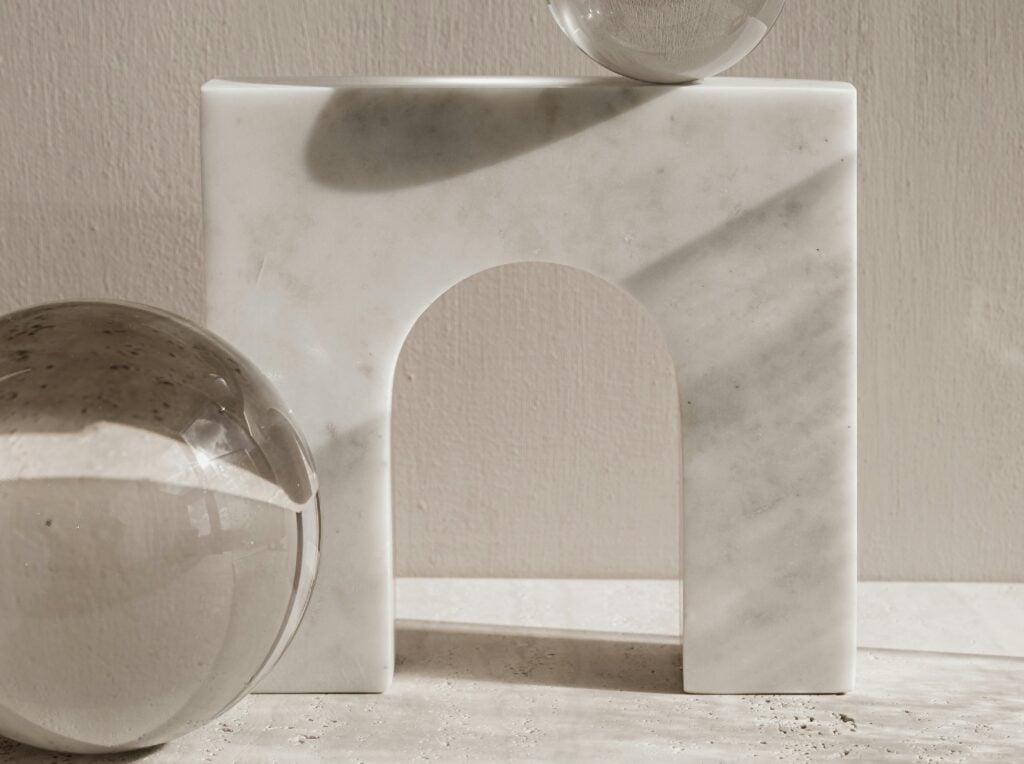 How to Style Marble in Minimalist Homes