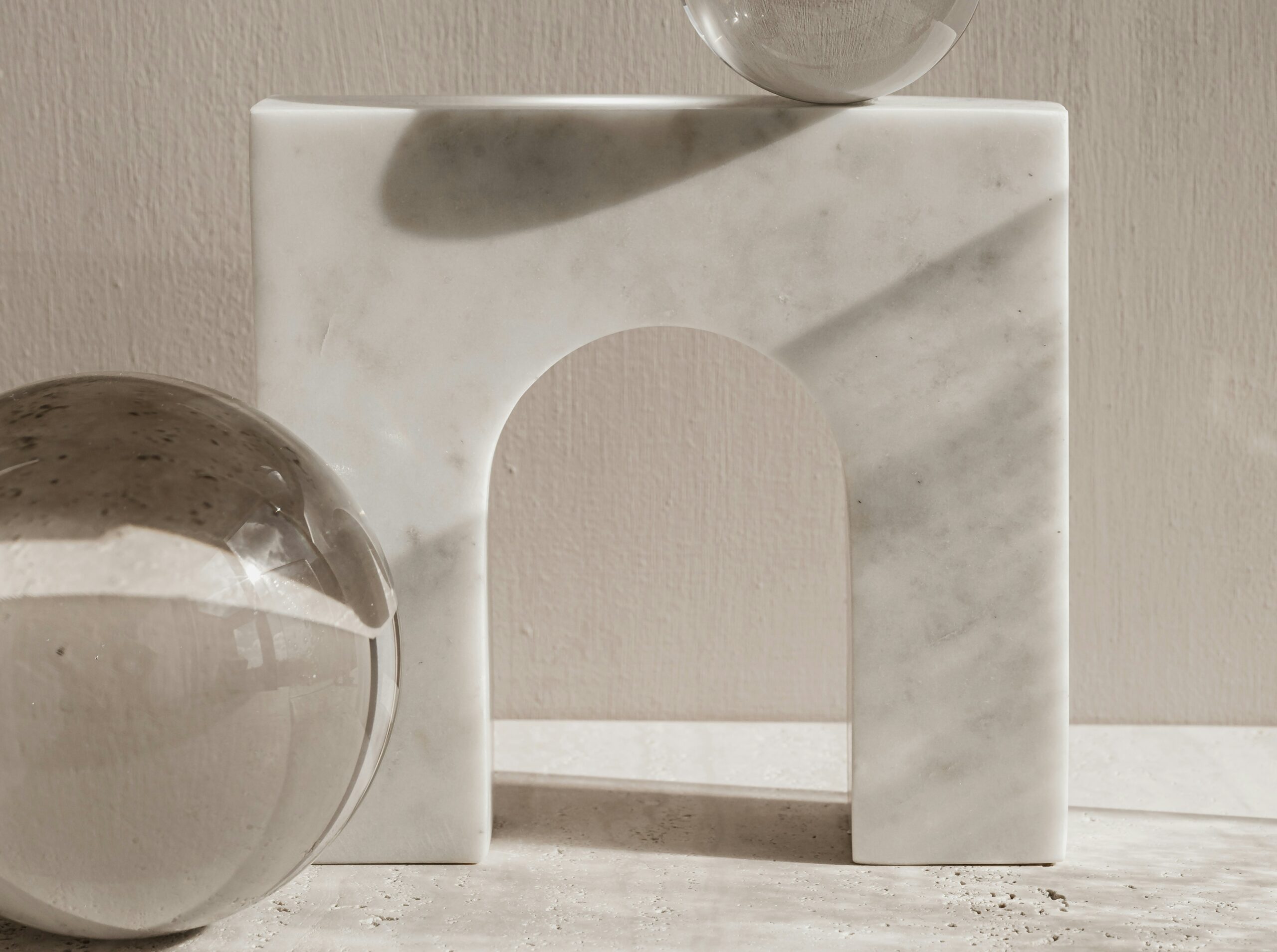 How to Style Marble in Minimalist Homes